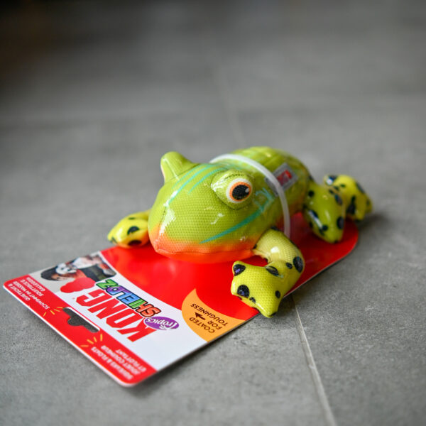 KONG® ZABAWKA DLA PSA SHIELDS TROPICS FROG - żaba piszczy i unosi się na wodzie