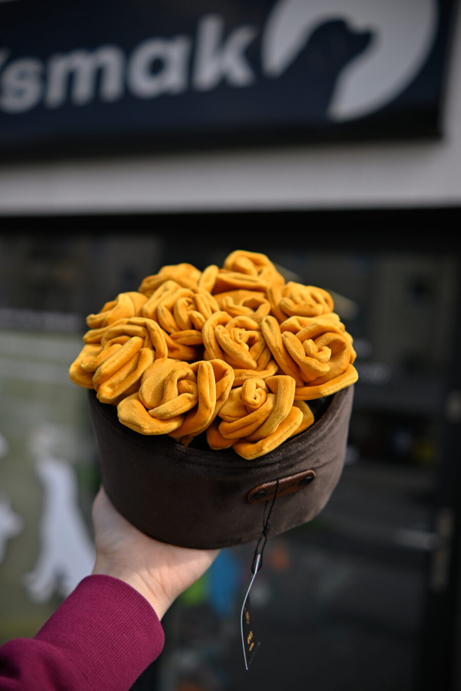 SAFI Zabawka Węchowa Flowerbox - żółte róże w brązowej doniczce