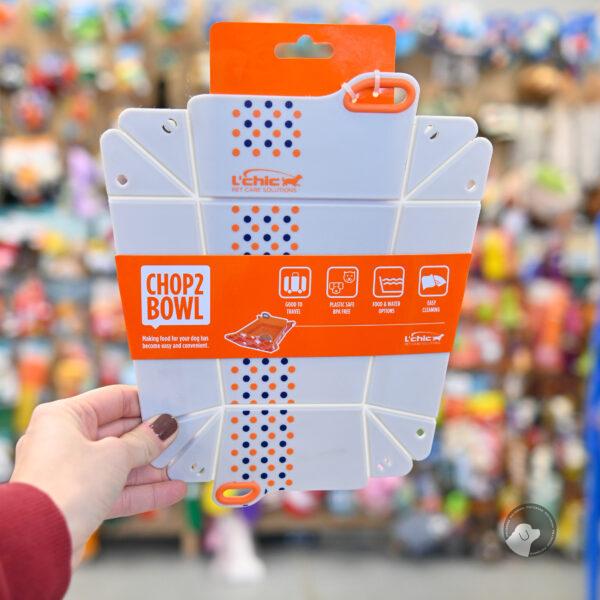 RECOVET Chop2Bowl white with dots - deska do krojenia kiełbasy treningowej i miska w jednym