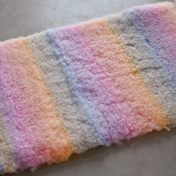 BUBA Legowisko DRY BED 28mm 75x50cm tęczowy