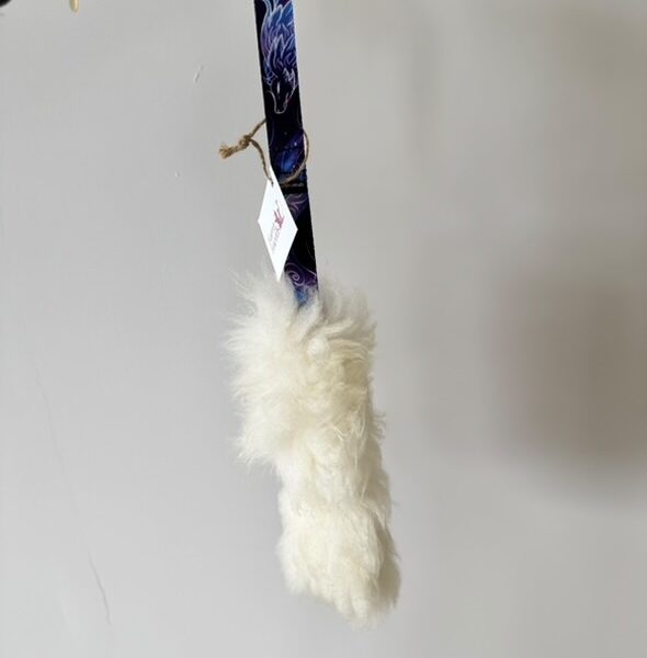 FurryFriends Szarpak z owcy na krótkiej taśmie z podszyciem rozm M wzór Magia Północy