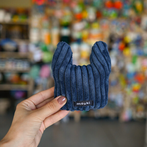 MOOKI - Zabawka Mookiś wypełniona futrem owczym granatowa