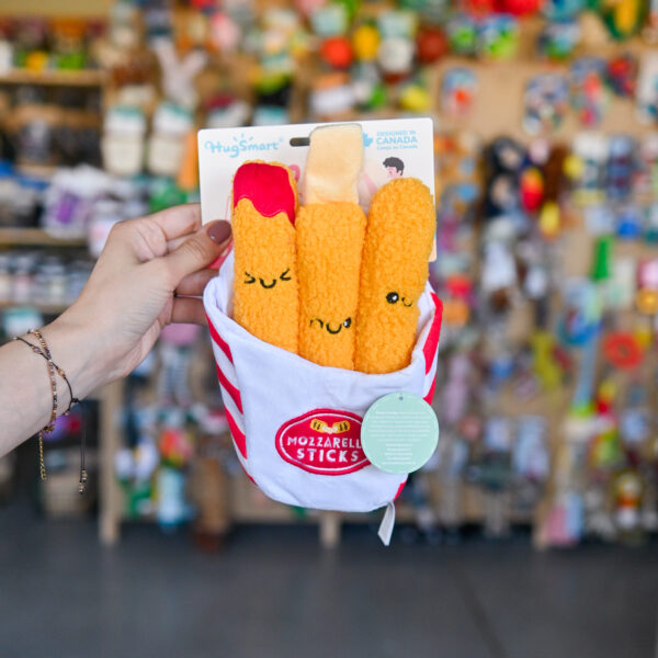 Hugsmart Mozzarella Sticks - zabawka węchowa paluszki serowe