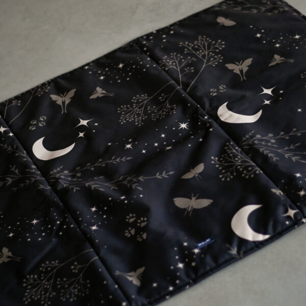 MOOKI - wodoodporna mata podróżna MOONWOOFS rozmL