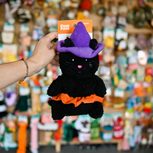Zippy Paws Halloween Cheeky Chumz – Witch Cat kot w kapeluszu ZP785