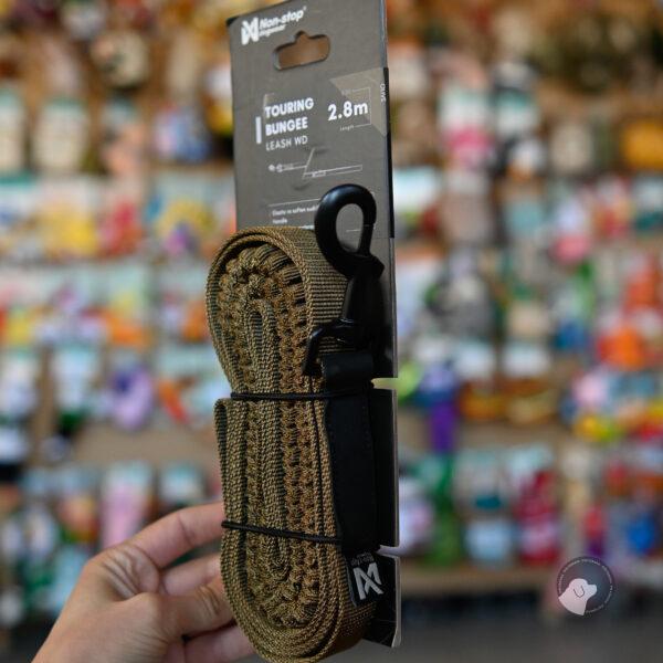Non-stop dogwear Touring bungee leash wd olive 2,8 m 23 mm - smycz zielona z amortyzatorem i rączką awaryjną