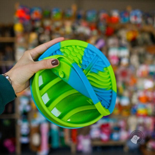 Brightkins Łamigłówka Miska spowalniająca CIRCLE 2-in-1 SLOW FEEDER BOWL & LICK MAT BRIGHTKINS (Learning Resources Limited)