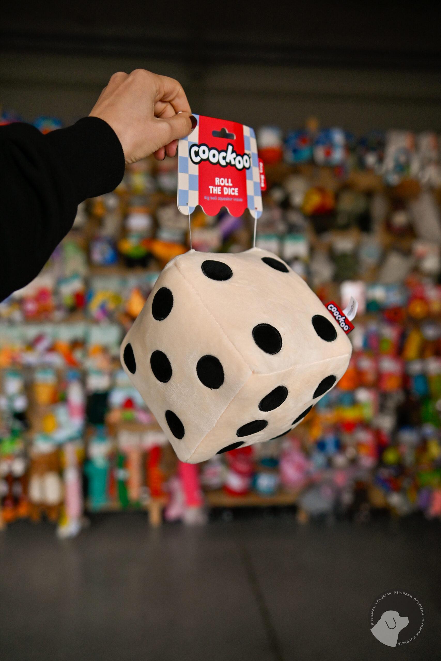COOCKOO zabawka pluszowa ROLL THE DICE kostka do gry 16 x 16 x 16 cm