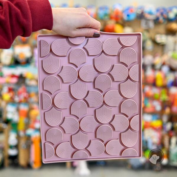 FuzzYard Life silikonowa Mata węchowa - Pudrowy róż