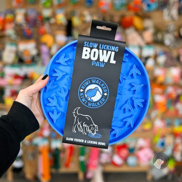 Kiwi Walker Slow Licking Bowl Paw Maxi – miska spowalniająca jedzenie i lizanie dla psa i kota niebieska