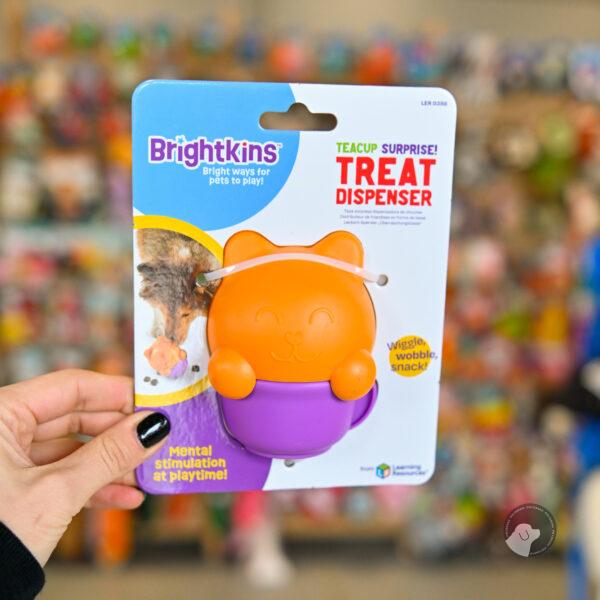 Brightkins Zabawka na przysmaki Teacup Surprise! FILIŻANKA