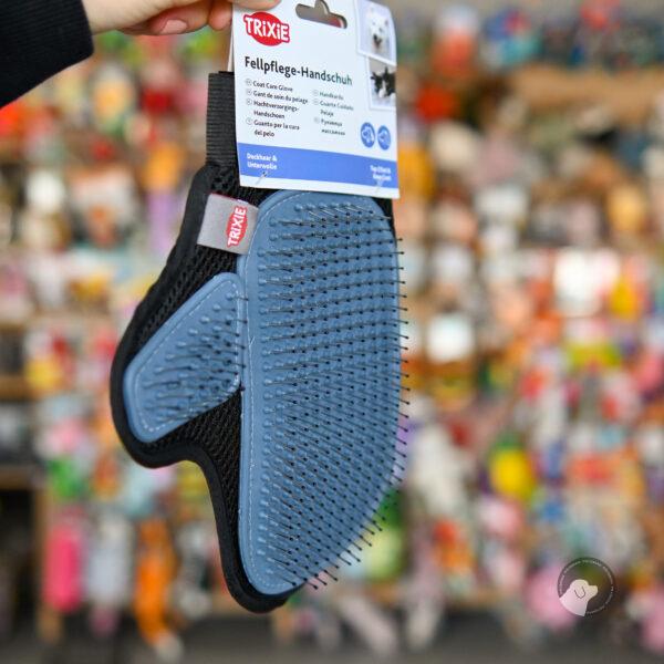 Trixie Rękawica do wyczesywania sierści z drucianym włosiem 18×24 cm