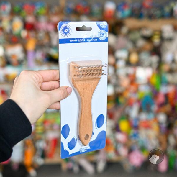 Show Tech Row Rake - drewniane zgrzebło na kołtuny, z 3 rzędami igieł