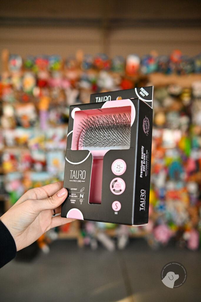 Tauro Pro Line Szczotka pudlówka miękkie piny 25 mm, różowa S 5.5x10.2x6.2 cm