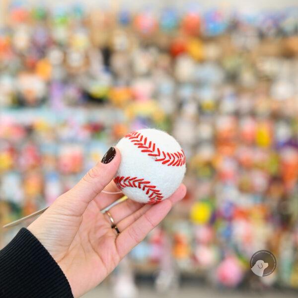 BUDDY Baseball piłka z filcowanej wełny owczej dla psa