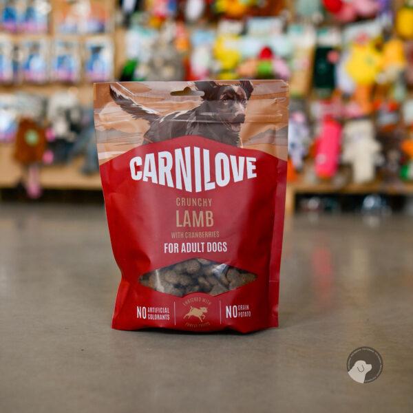 Carnilove Crunchy Snack Lamb & Cranberries With Fresh Meat - jagnięcina z żurawiną 200 g