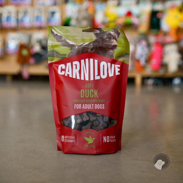 CARNILOVE Dog SOFT Snack Duck enriched with Rosemary kaczka z rozmarynem 200 g