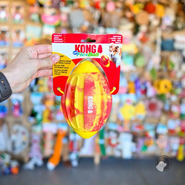 KONG PIŁKA DLA PSA FLEXBALL Sport FootBall - piłka rugby z piszczałką